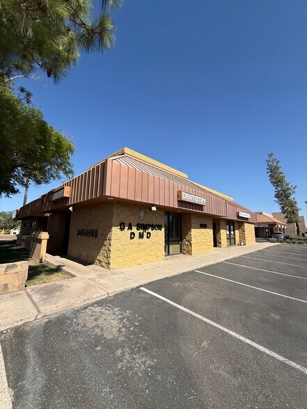 3008 N Dobson Rd, Chandler, AZ for lease - Building Photo - Image 2 of 21