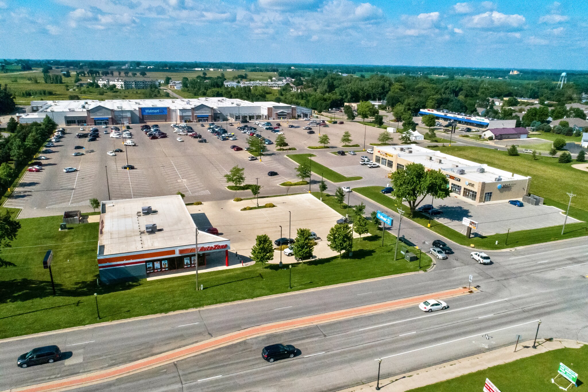 1004 18th Ave NW, Austin, MN for sale Building Photo- Image 1 of 1