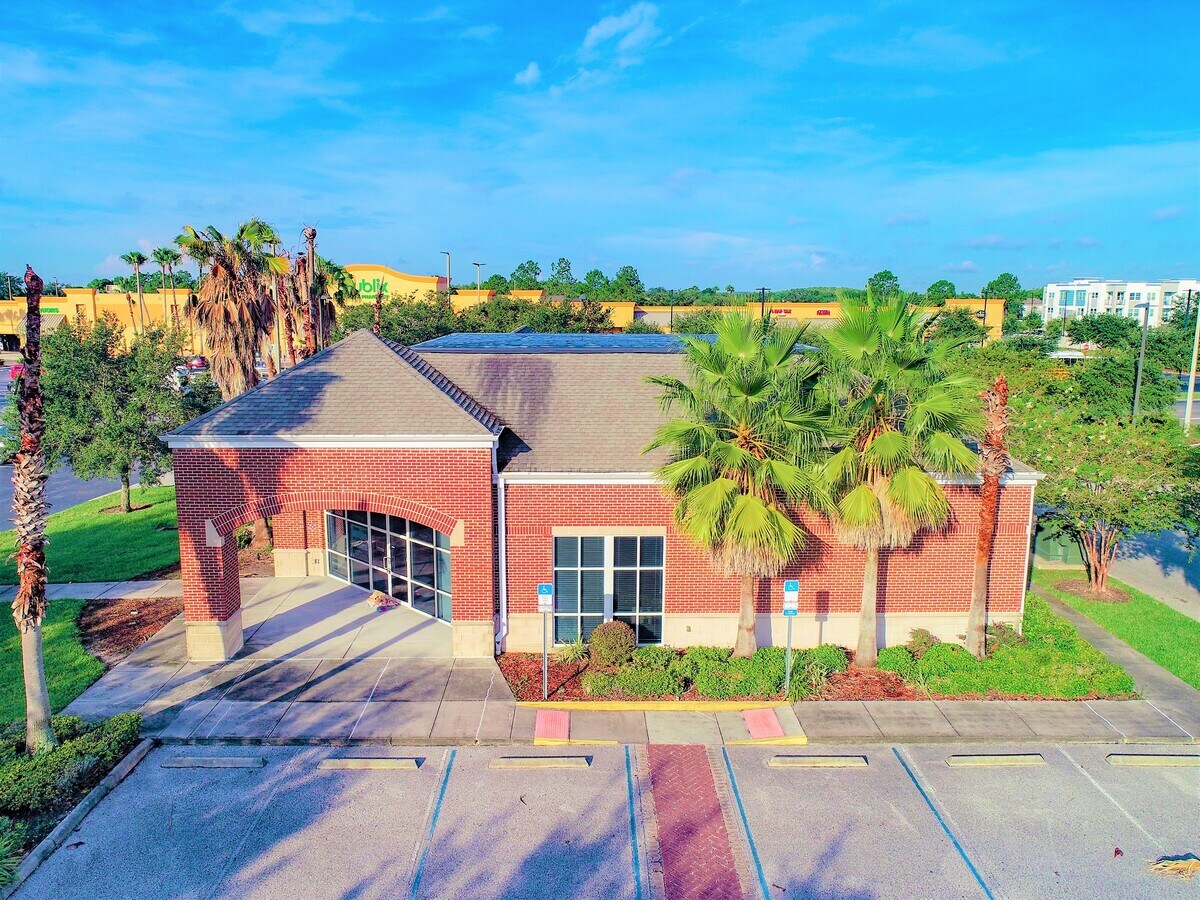 13832 Landstar Blvd, Orlando, FL 32824