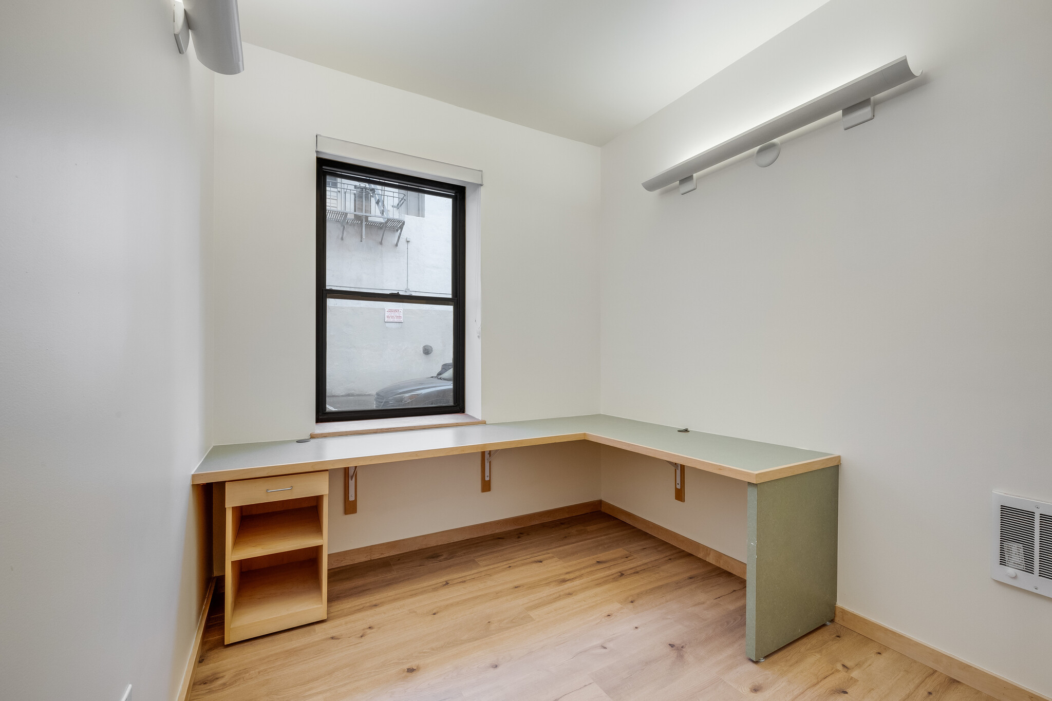 883 Sacramento St, San Francisco, CA for lease Interior Photo- Image 1 of 1