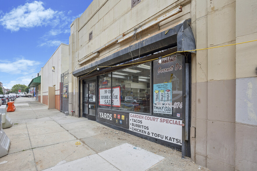 4721 Pine St, Philadelphia, PA for lease - Primary Photo - Image 1 of 10