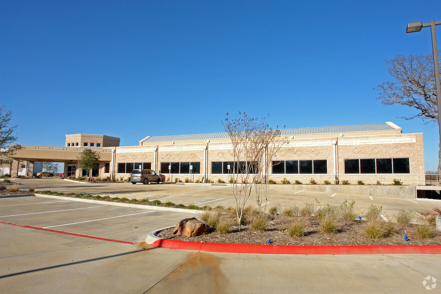 3201 US Highway 380, Cross Roads, TX for lease - Building Photo - Image 3 of 13