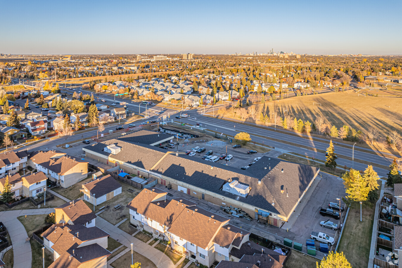 7542 178th St NW, Edmonton, AB T5T 2Y5 | LoopNet