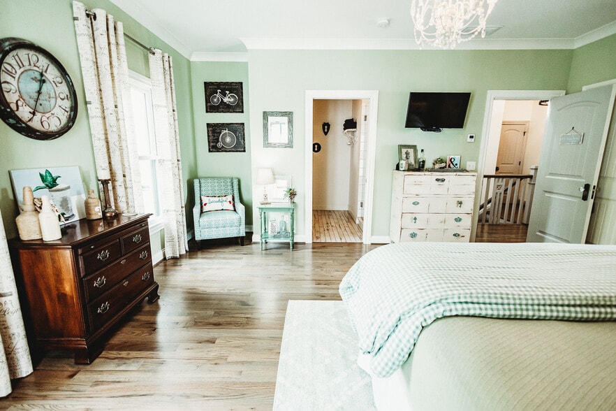 10630 Meeting St, Prospect, KY for sale - Interior Photo - Image 3 of 13