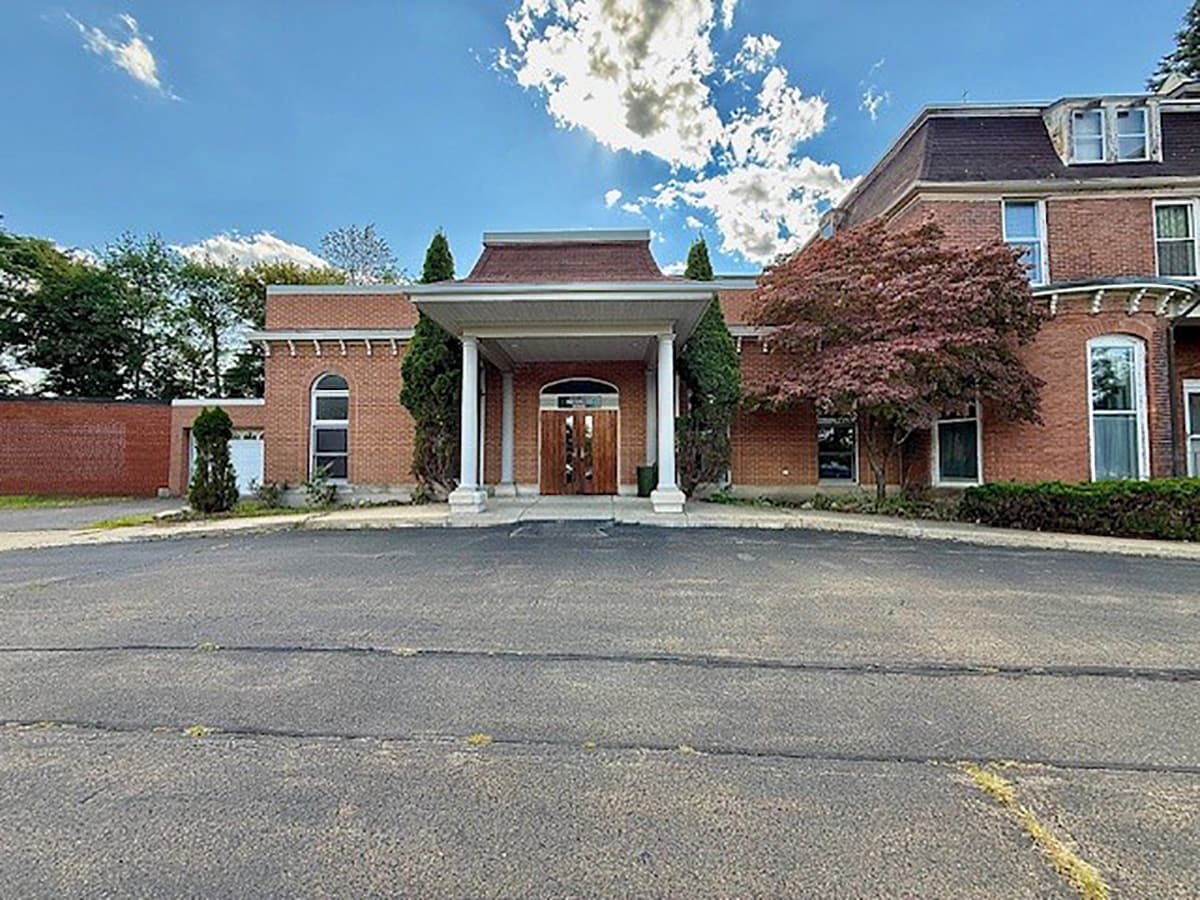 145 E Main St, Fredonia, NY for lease Primary Photo- Image 1 of 14