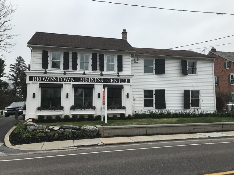 15 S State St, Brownstown Borough, PA for lease - Building Photo - Image 3 of 9