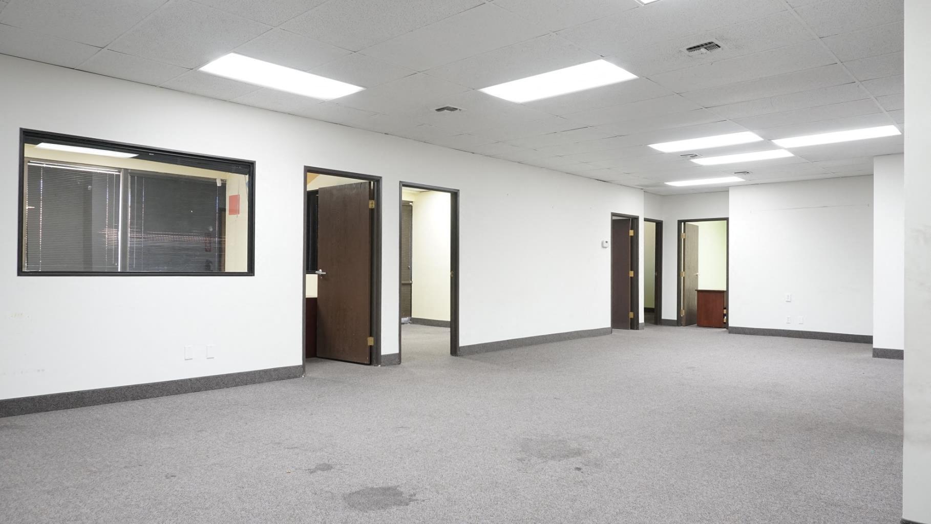 1455-1515 E Tropicana Ave, Las Vegas, NV for lease Interior Photo- Image 1 of 3