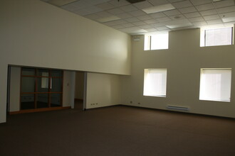 1100 Lake St, Oak Park, IL for lease Building Photo- Image 2 of 4