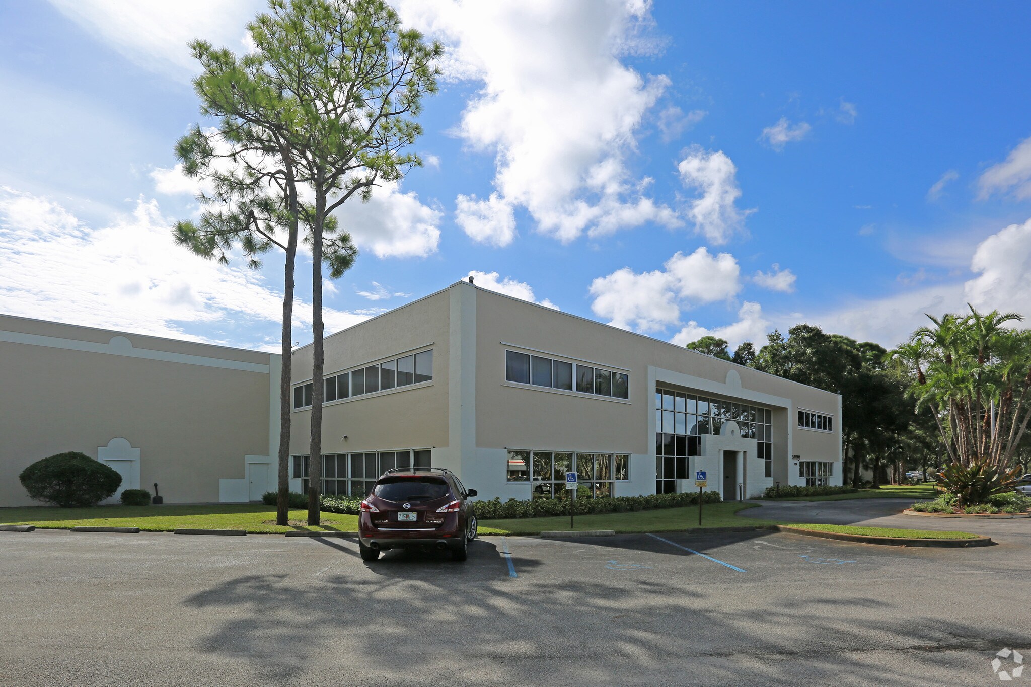 851 Jupiter Park Ln, Jupiter, FL for sale Primary Photo- Image 1 of 1