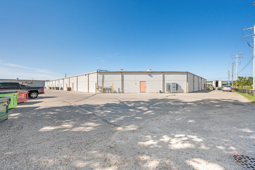 8826 34 Rd, Cadillac, MI for sale - Building Photo - Image 3 of 55