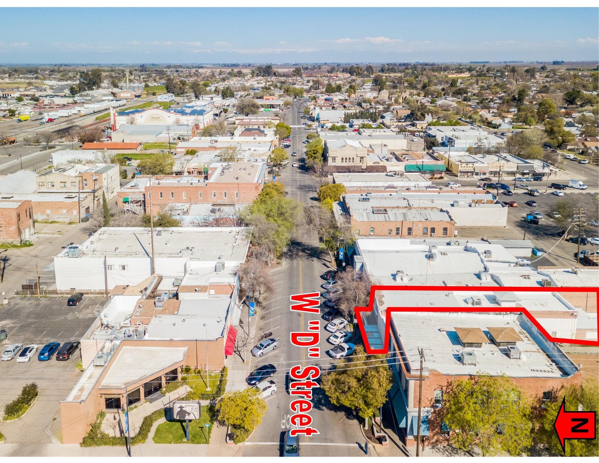 355 W D St, Lemoore, CA 93245 Retail for Lease