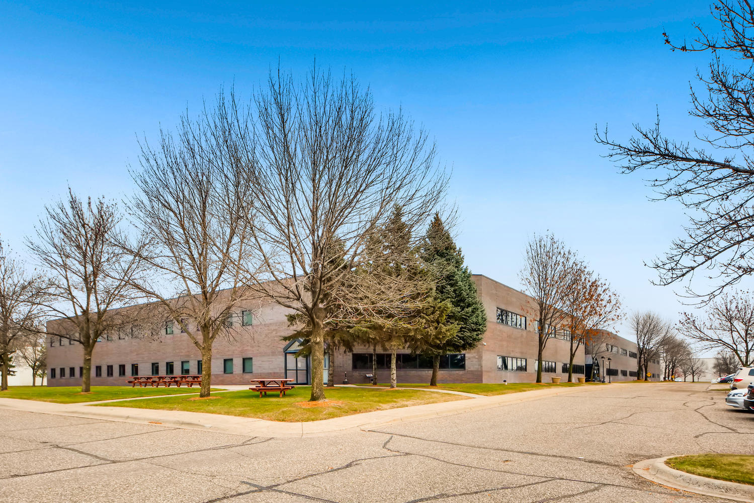 2205 Woodale Dr, Mounds View, MN 55112 - Industrial for Sale | LoopNet