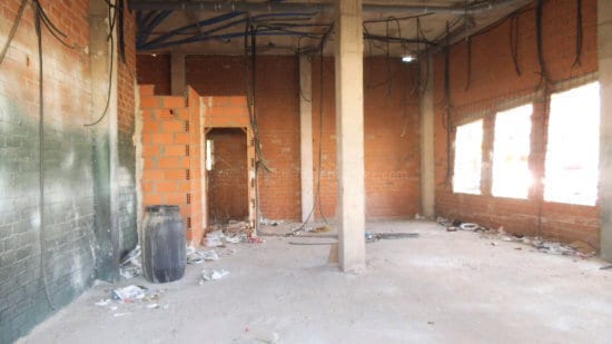 Retail in Cáceres, Cáceres for sale - Building Photo - Image 1 of 4