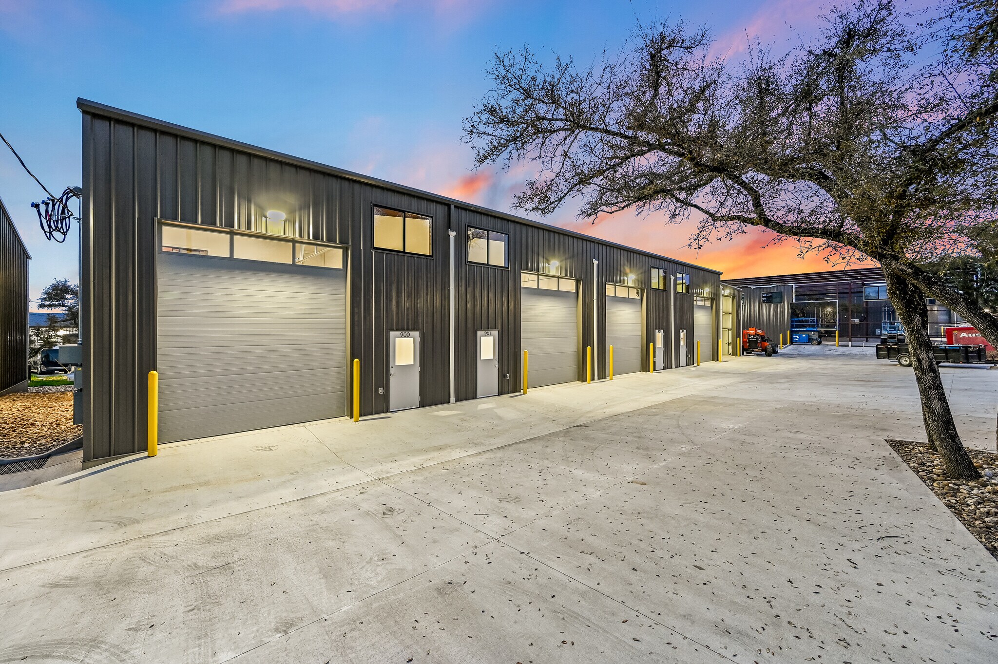 15210 Fitzhugh Rd, Austin, TX 78736 Flex for Lease
