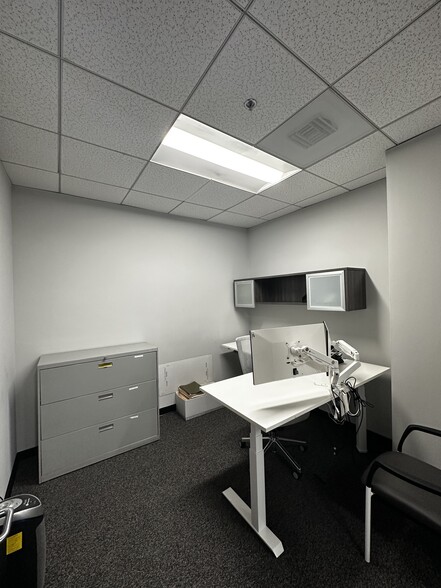 5000 E Spring St, Long Beach, CA for lease - Building Photo - Image 3 of 12