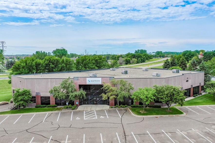 639 Campus Dr, New Brighton, MN for sale - Building Photo - Image 1 of 1