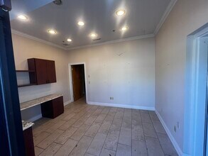 8110 Cypress Plaza Dr, Jacksonville, FL for lease Interior Photo- Image 2 of 4