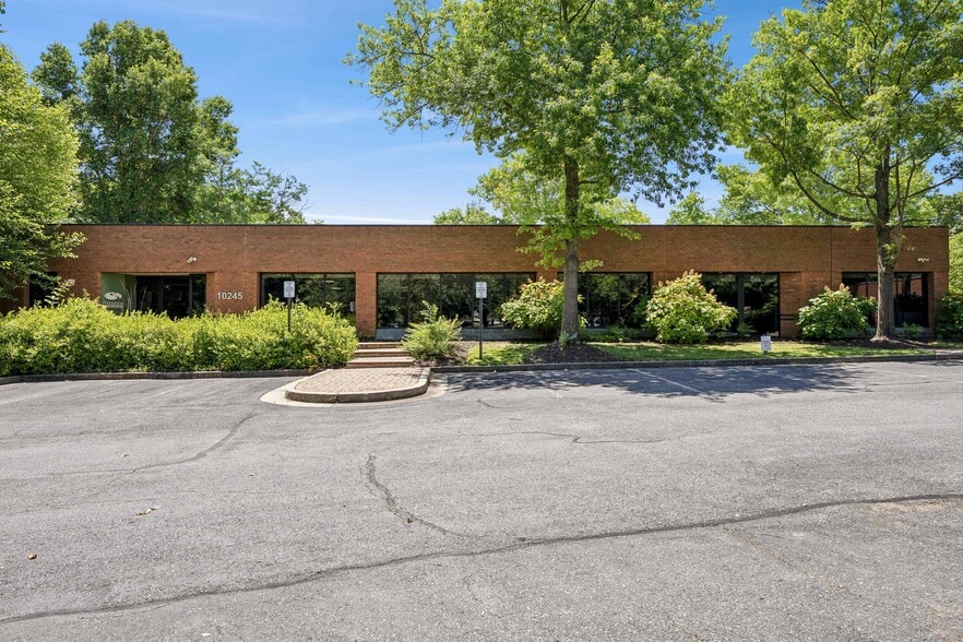 10245-10255 Old Columbia Rd, Columbia, MD for sale - Building Photo - Image 2 of 28