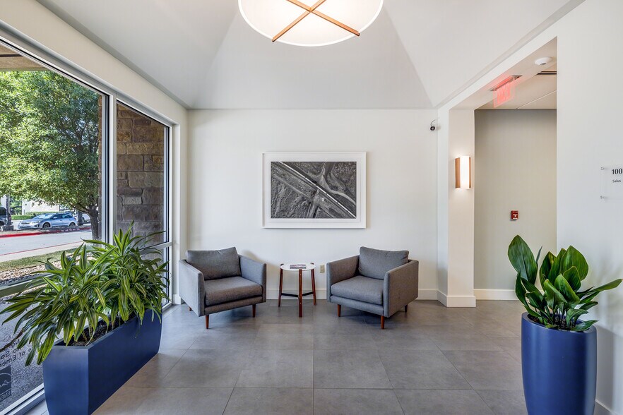 11612 Bee Caves Rd, Austin, TX 78738 Lake Pointe Center II