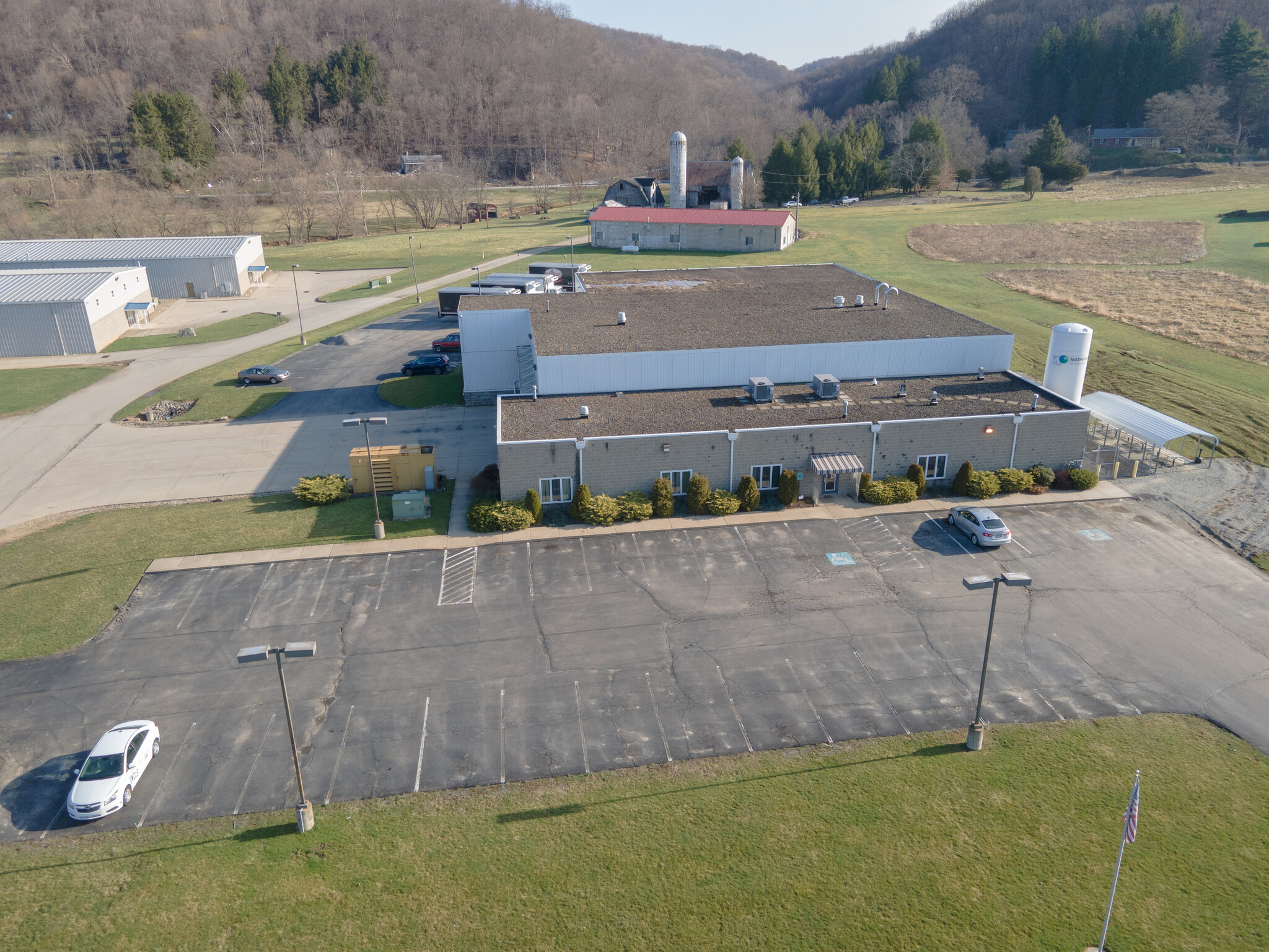 1135 Industrial Park Rd, Vandergrift, PA for sale Building Photo- Image 1 of 24