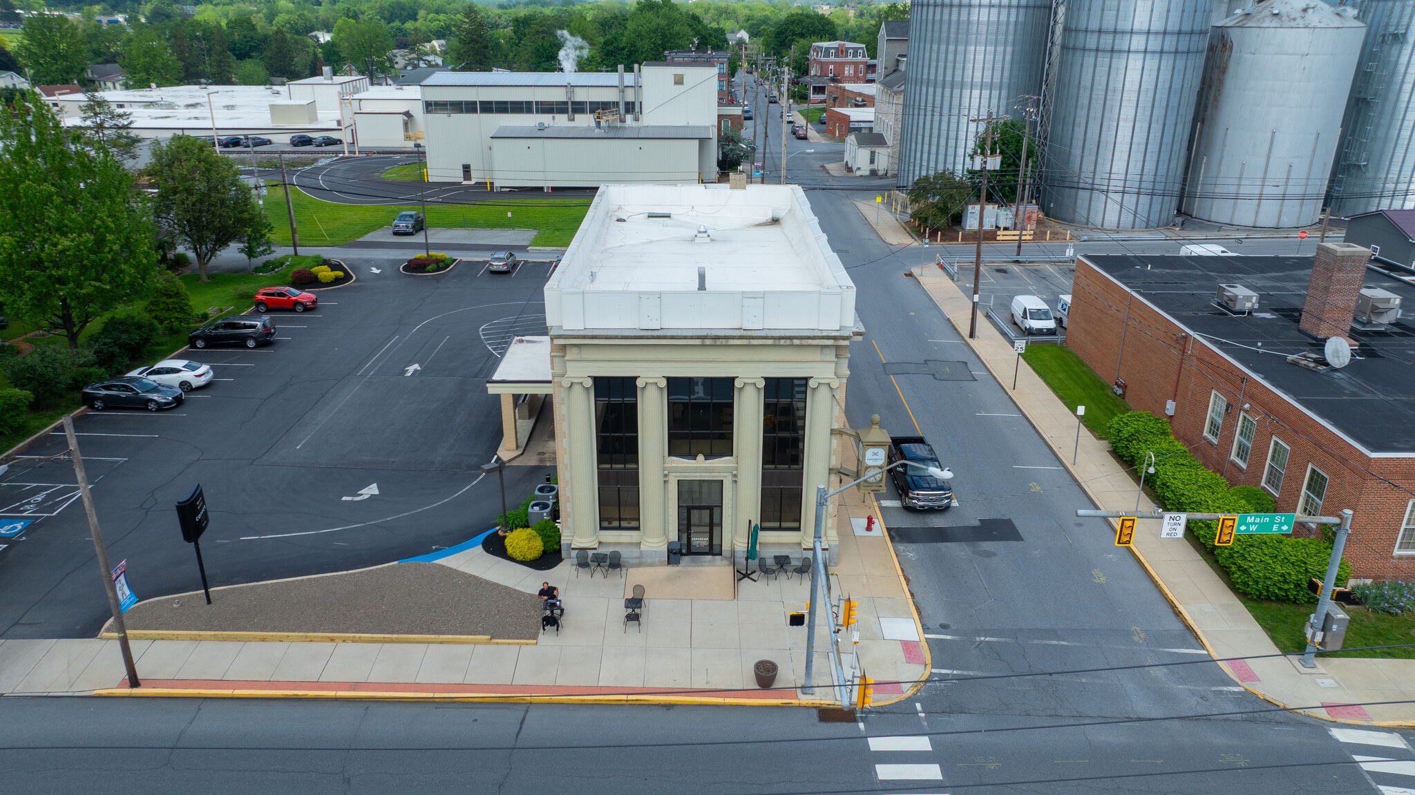 1-7 W Main St, Mount Joy, PA for sale Primary Photo- Image 1 of 61
