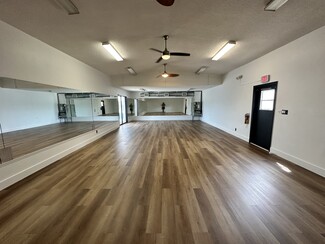 More details for 1888 S Pinellas Ave, Tarpon Springs, FL - Multiple Space Uses for Lease