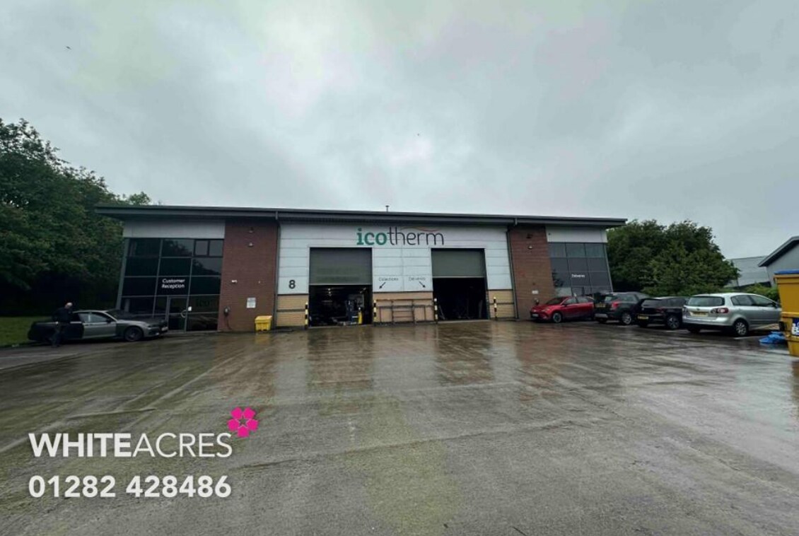 Mercer Way, Blackburn for lease Primary Photo- Image 1 of 2