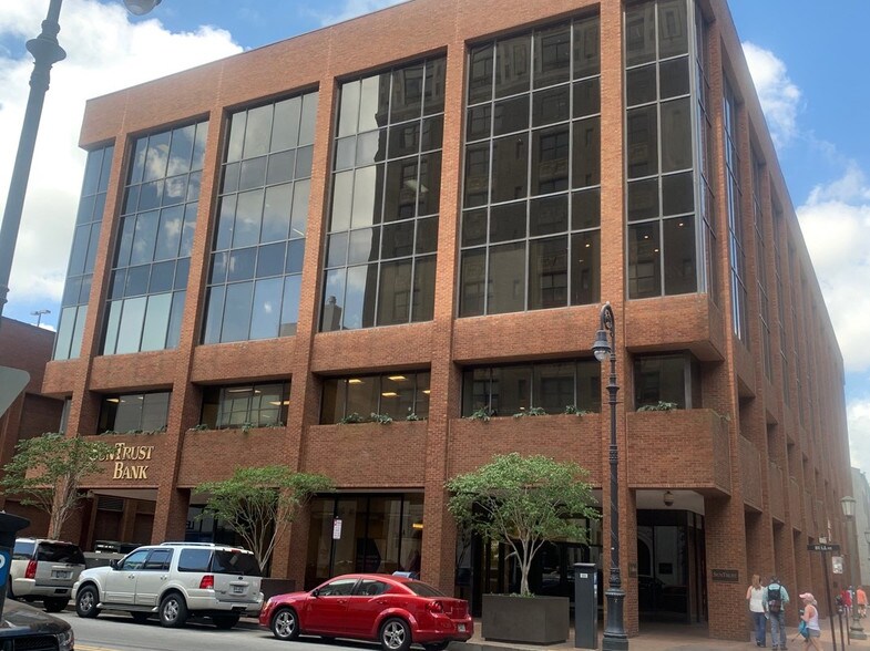 33 Bull St Savannah Ga 31401 Office Space For Lease Loopnet Com