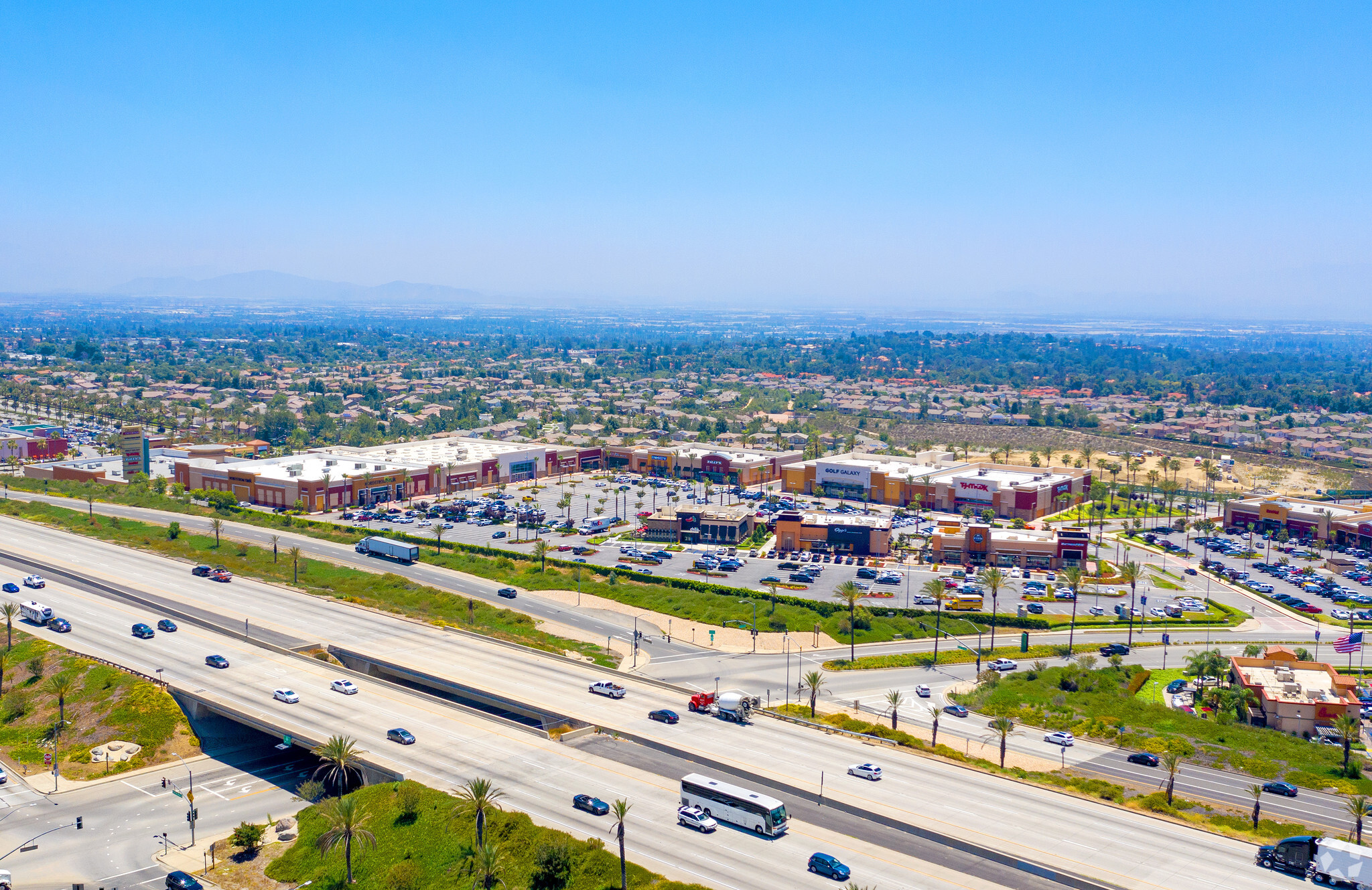 1931-1941 Campus Ave, Upland, CA 91786 - Colonies Crossroads | LoopNet