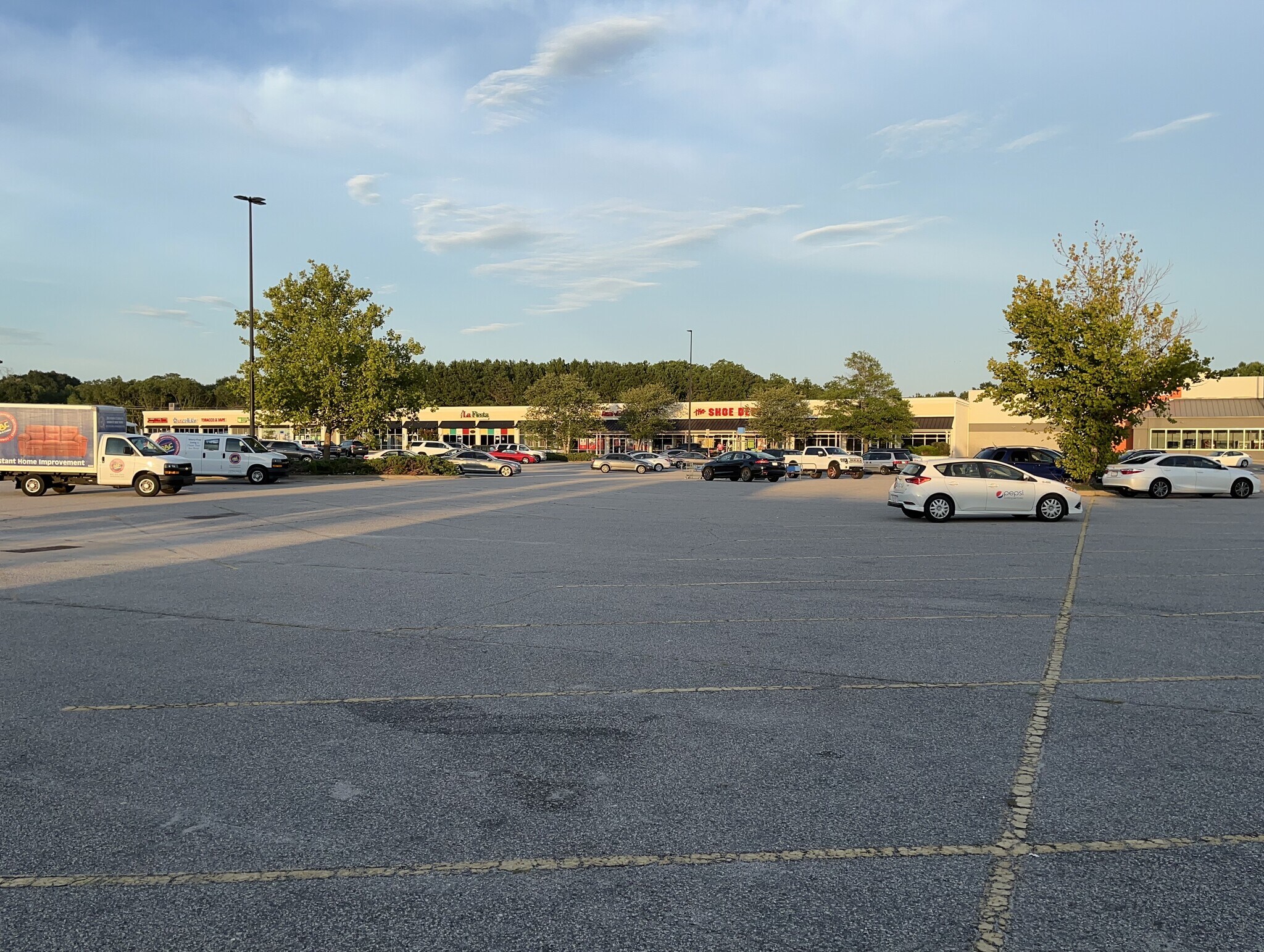 110150 River Oaks Dr, Tarboro, NC 27886 River Oaks Shopping Center
