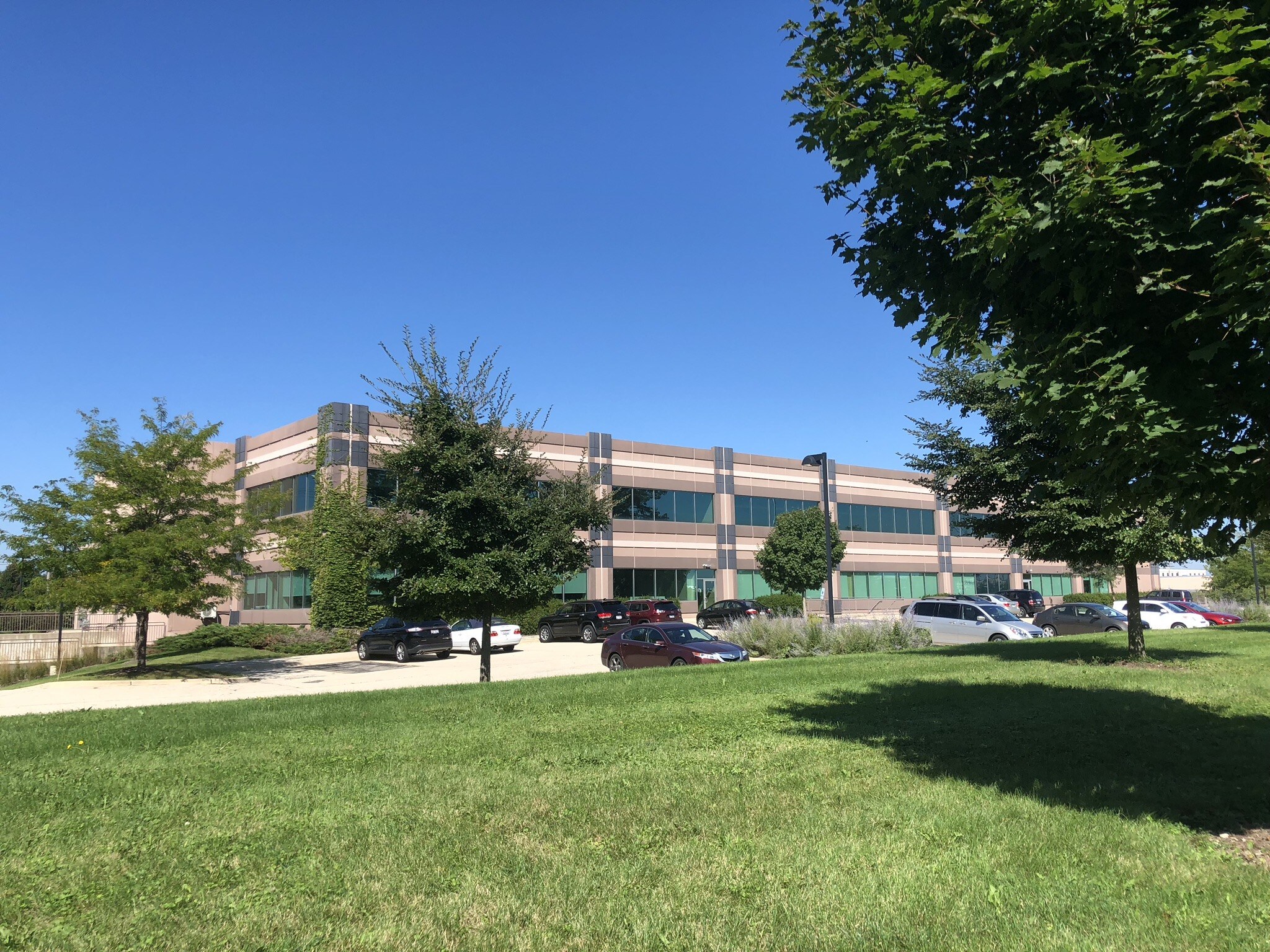 28160 W Northwest Hwy, Lake Barrington, IL 60010 Barrington Medical