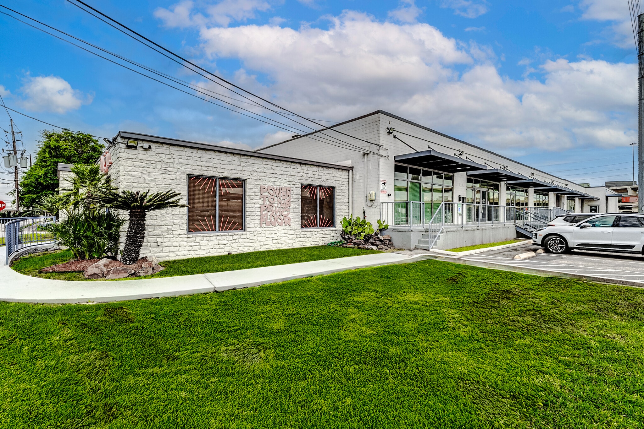 4950 Terminal St, Bellaire, TX for lease Building Photo- Image 1 of 6