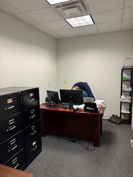 100 Livingston St, Brooklyn, NY for lease - Interior Photo - Image 2 of 7