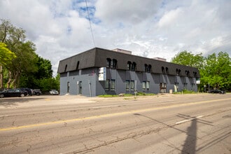 1955 King St E, Hamilton, ON for lease Building Photo- Image 1 of 14