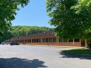 903 Armstrong St, Algonquin IL - Warehouse