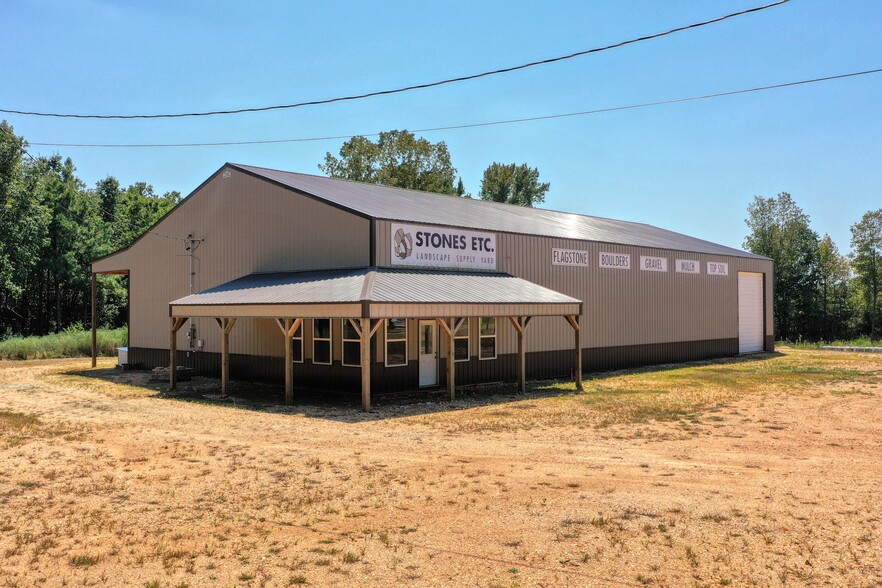 22000 Main St E, Huntingdon, TN for sale - Building Photo - Image 3 of 23