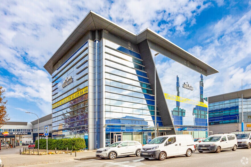 Avinguda del Maresme, Badalona, Barcelona for lease - Building Photo - Image 3 of 4