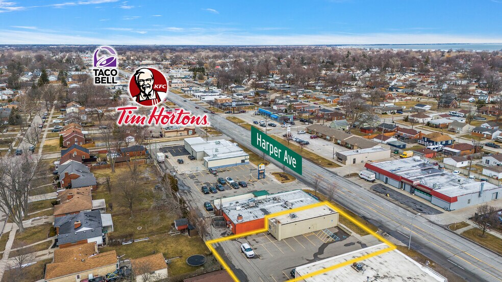 27951 Harper Ave, St Clair Shrs, MI for lease - Building Photo - Image 2 of 5