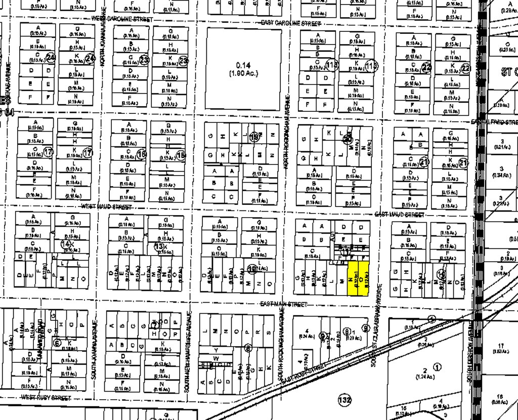 102 W Main St, Tavares, FL 32778