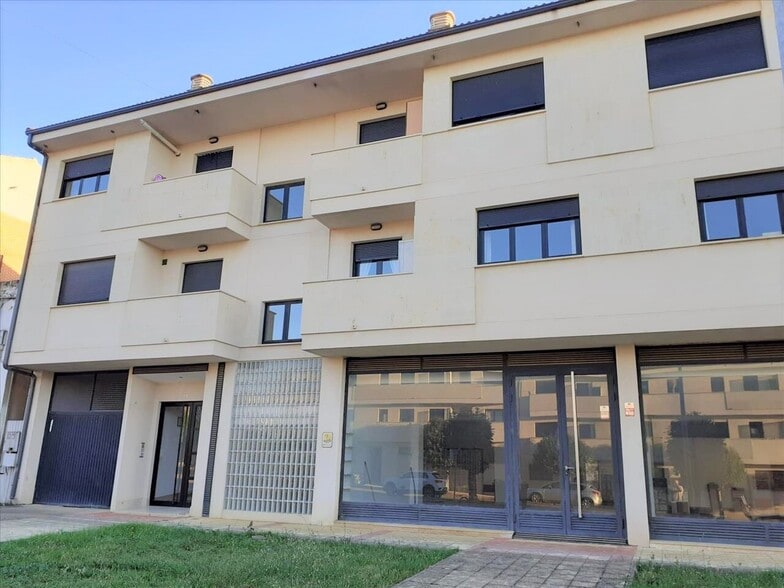 Fernando, Sahagún, León for sale - Building Photo - Image 1 of 19