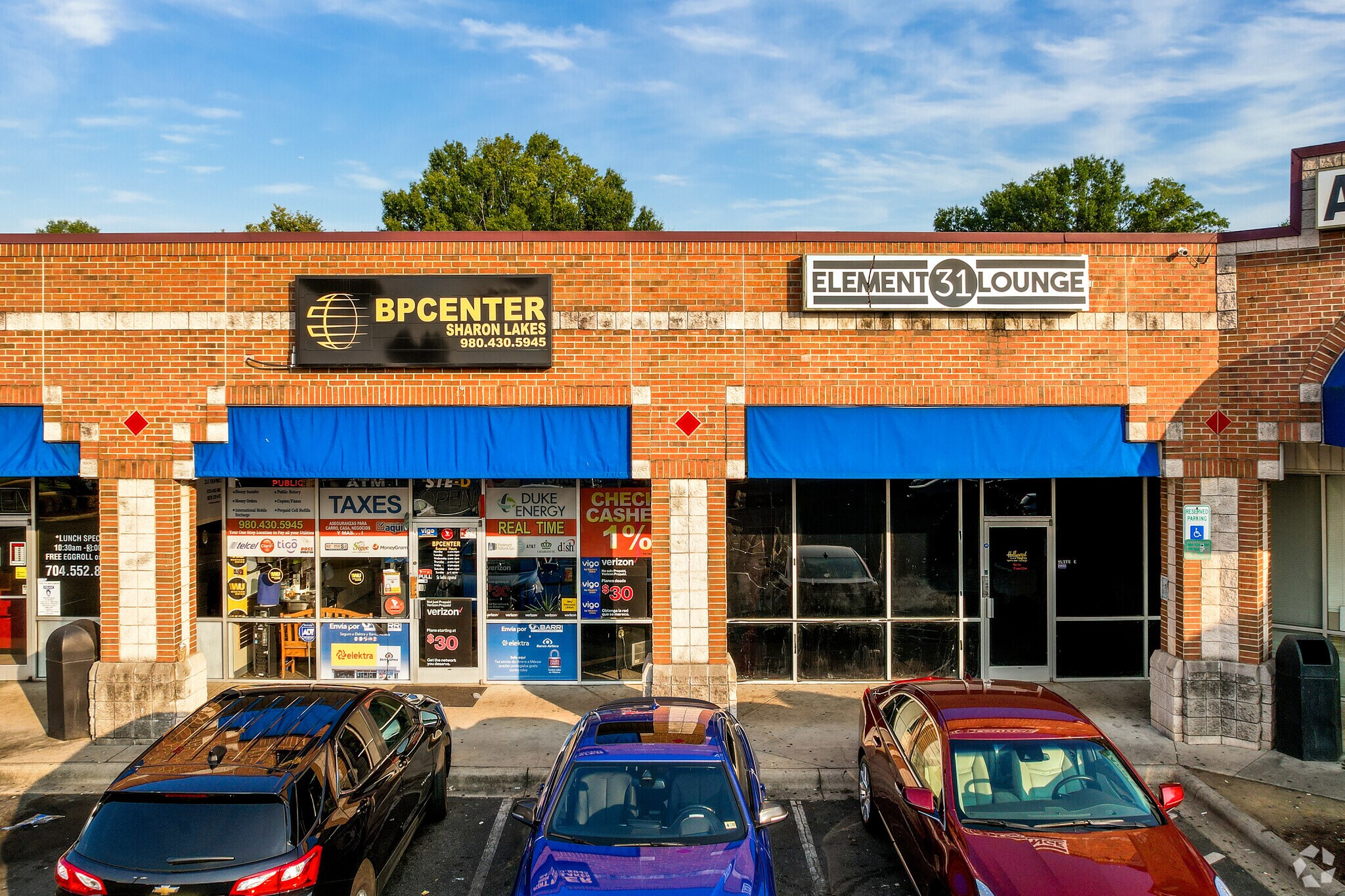 7631 Sharon Lakes Rd, Charlotte, NC 28210 Sharon Lakes Retail Plaza