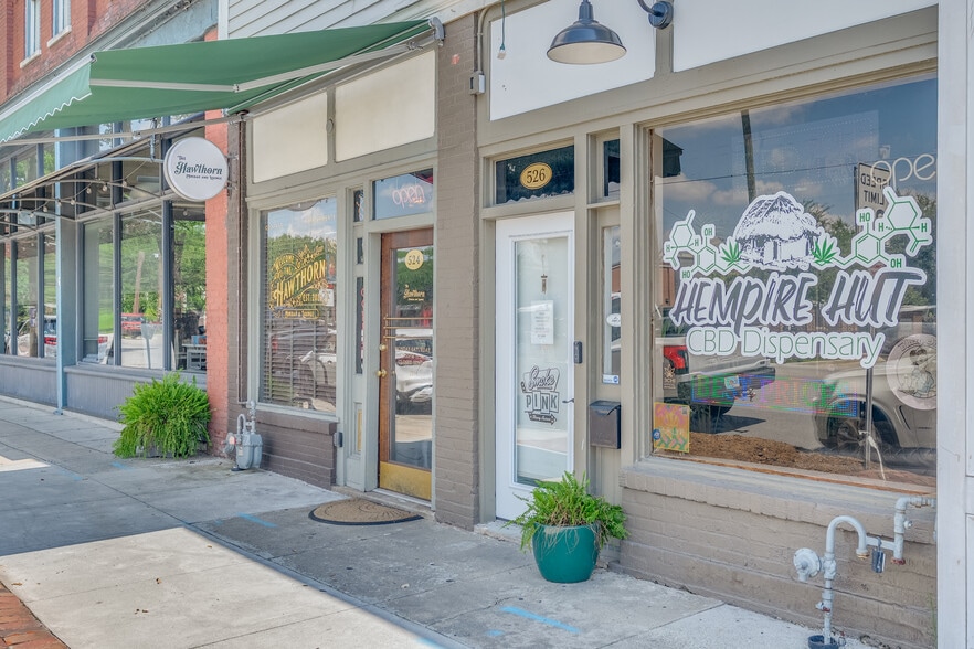 526-528 Martin Luther King Jr Blvd, Savannah, GA for sale - Building Photo - Image 2 of 10