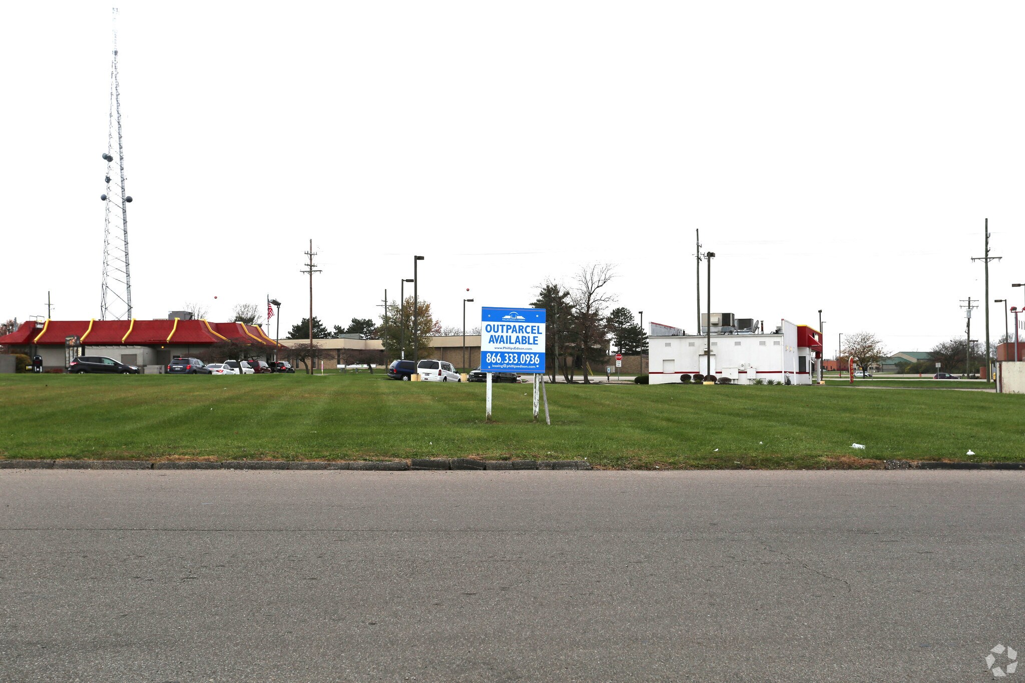 2270 Waycross Rd, Cincinnati, OH for sale Primary Photo- Image 1 of 1
