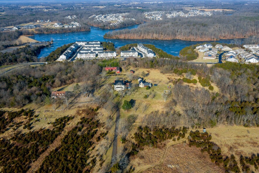 182 Silent Hill Ln, White Post, VA for sale - Primary Photo - Image 1 of 1