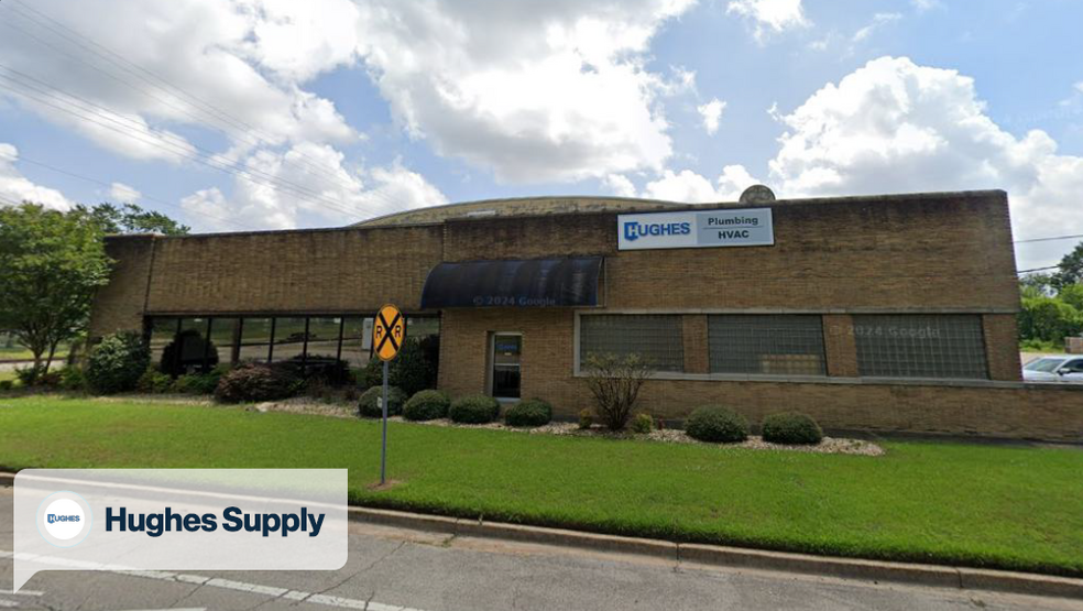 203 E Elizabeth St, Tupelo, MS for sale - Building Photo - Image 1 of 1