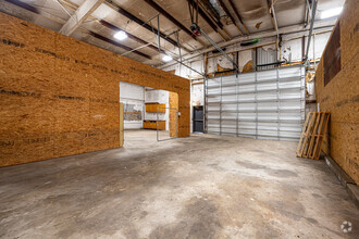 1018 Central Ave, Metairie, LA for lease Interior Photo- Image 1 of 4