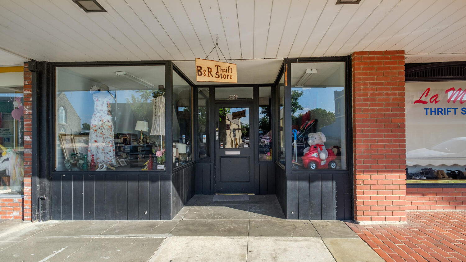 1608 11th St, Reedley, CA 93654 - Retail for Sale | LoopNet