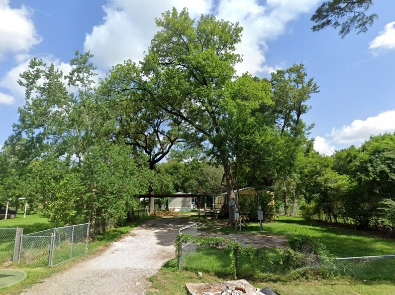 15215 Colville St, Channelview, TX for sale - Primary Photo - Image 1 of 1