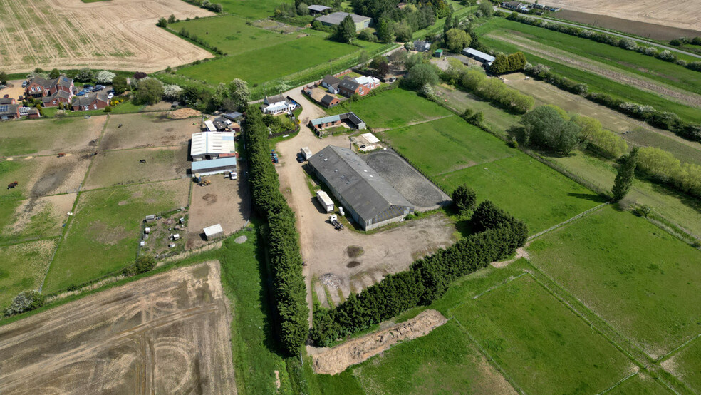 Weydyke Bank, Spalding for sale - Aerial - Image 3 of 8