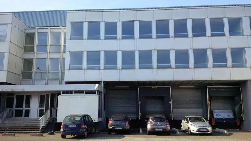 Office in Orly for lease Building Photo- Image 1 of 8